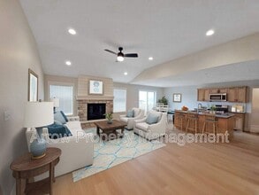 7855 Nicole Ln in Lincoln, NE - Building Photo - Building Photo