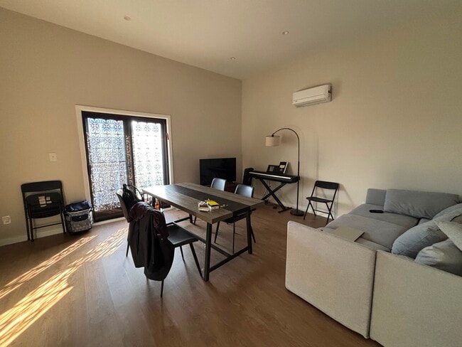 217 S High St, Unit 3