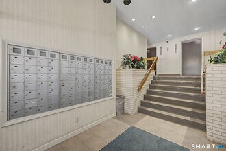 34 A Padanaram Rd in Danbury, CT - Building Photo - Building Photo