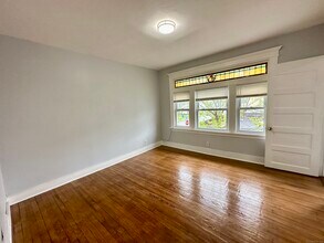176 Davenport St in Bridgeport, CT - Building Photo - Building Photo
