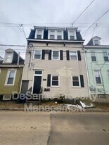 1141 Brabec St in Pittsburgh, PA - Building Photo
