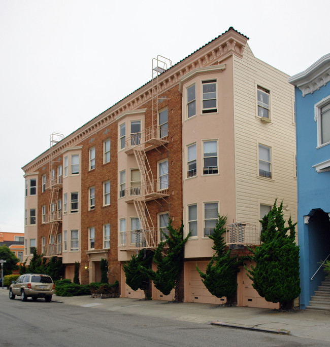 96 Toledo Way in San Francisco, CA - Building Photo - Building Photo