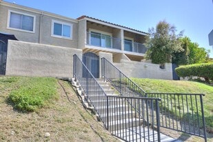 2022 Illinois St in West Covina, CA - Building Photo