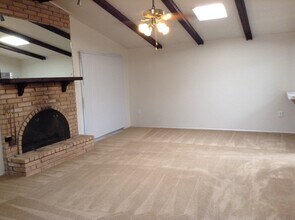 12648 King Oaks Dr in Live Oak, TX - Building Photo - Building Photo