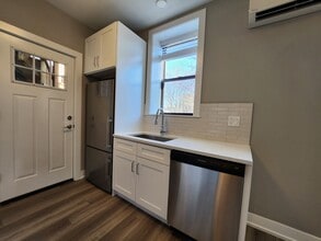 3931 N Janssen Ave, Unit 3 in Chicago, IL - Building Photo - Building Photo