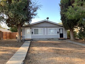 1809-1811 Buena Vista St in Bakersfield, CA - Building Photo