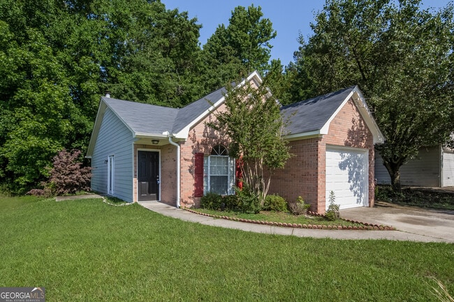 8057 Fieldstream Way in Douglasville, GA - Building Photo - Building Photo