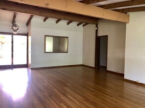 647 Paopua Lp in Kailua, HI - Building Photo - Building Photo