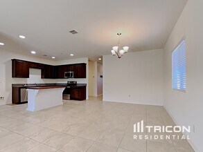 21407 W Alvarado in Buckeye, AZ - Building Photo - Building Photo