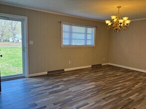 1957 Center Cross Church Rd in Asheboro, NC - Building Photo - Building Photo