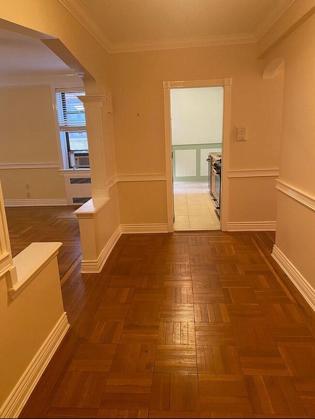 property at 41-09-41-41 41st St