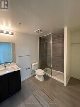 3237 Bayview Ave in Toronto, ON - Building Photo - Building Photo