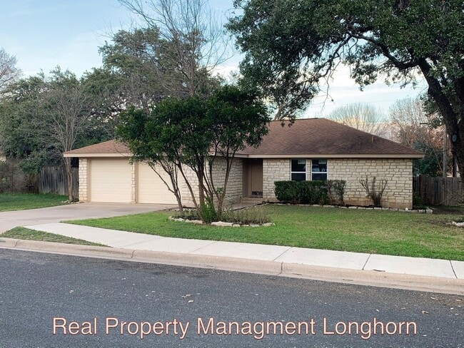 212 Rockcrest Dr