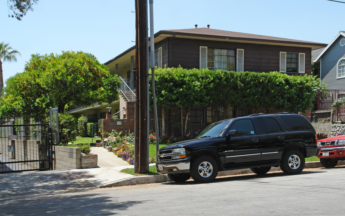 449 Euclid Ave in Pasadena, CA - Building Photo