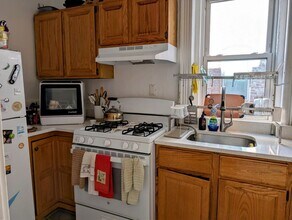 16 Fuller St in Brookline, MA - Foto de edificio - Building Photo