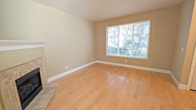 1248 SE Bianca St in Hillsboro, OR - Building Photo - Building Photo