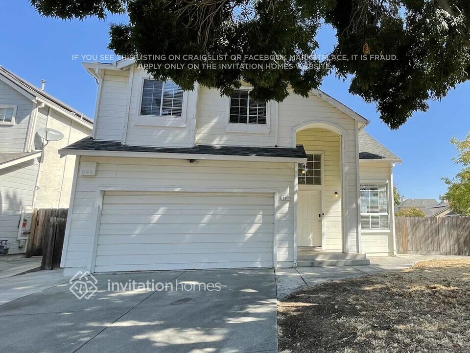 201 Filbert Ct in Suisun City, CA - Building Photo