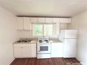 302 Ohai Pl in Wahiawa, HI - Building Photo - Building Photo
