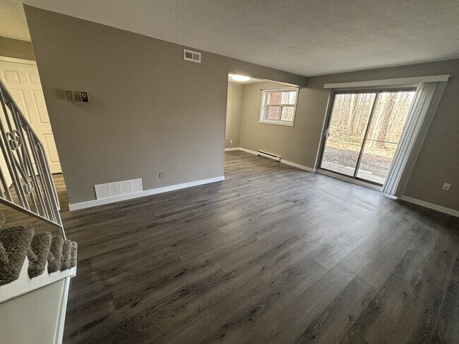 499 Albert St in Waterloo, ON - Building Photo - Building Photo