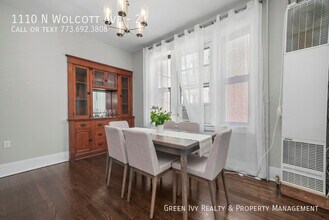 1110 N Wolcott Ave in Chicago, IL - Building Photo - Building Photo