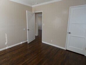 5608 Hayter Ave in Lakewood, CA - Building Photo - Building Photo