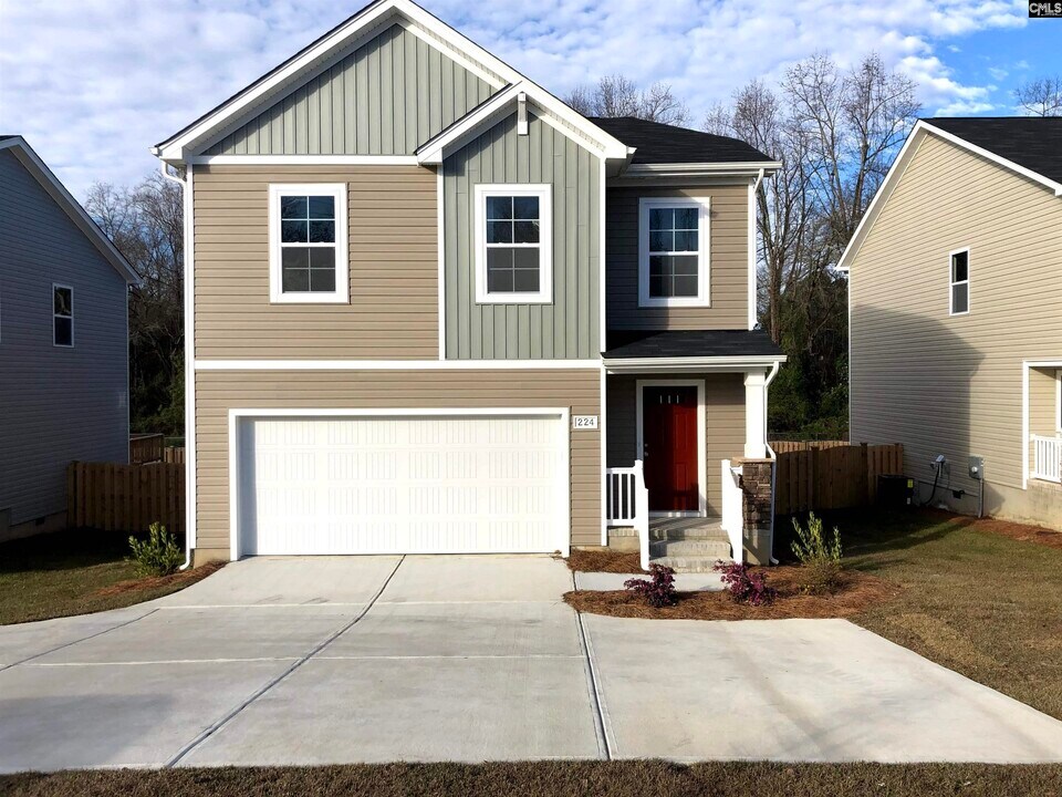 224 Olde Farm Rd in Lexington, SC - Building Photo