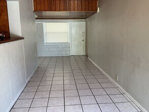 721 E Lowell St in Lakeland, FL - Building Photo - Building Photo