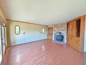 7706 E Woodview Dr in Spokane, WA - Building Photo - Building Photo