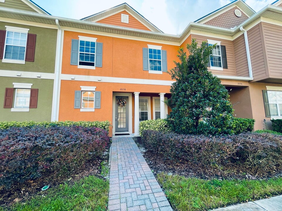 10138 Ridgebloom Ave in Orlando, FL - Building Photo