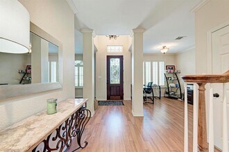 1111 Old Ml Rd in Cedar Park, TX - Building Photo - Building Photo