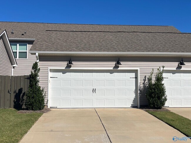 3205 McClellan Wy SE in Decatur, AL - Building Photo - Building Photo