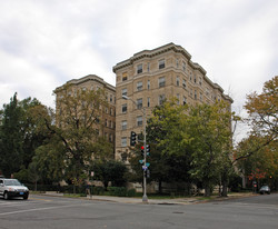 Somerset House in Washington, DC - Foto de edificio - Building Photo