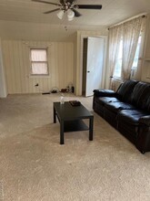 299 Linden Ave in Westbury, NY - Building Photo - Building Photo