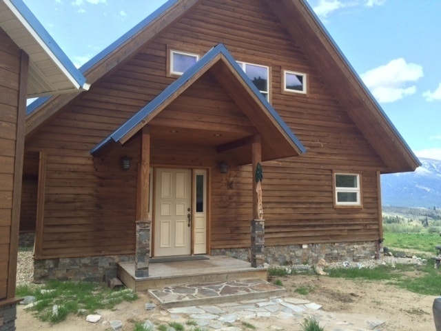 property at 1640 Sleeping Child Rd