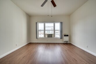 1059 Normandie Ave in Los Angeles, CA - Building Photo - Building Photo