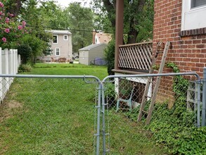 3150 Phillips Ave in Berkley, MI - Building Photo - Building Photo