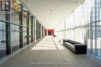 103 The Queensway in Toronto, ON - Building Photo - Building Photo