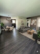 2408 Whitesburg Dr in Huntsville, AL - Building Photo