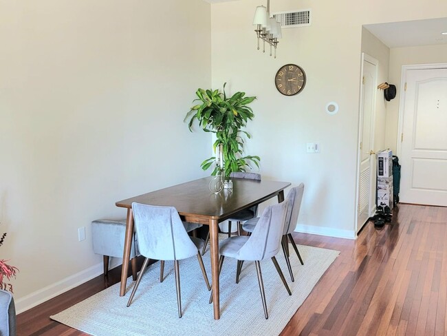 195 14th St NE in Atlanta, GA - Foto de edificio - Building Photo