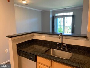 2321 25th St S in Arlington, VA - Building Photo - Building Photo
