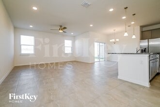 209 Windsor Reserve Dr, Unit 1212 in Bartow, FL - Foto de edificio - Building Photo