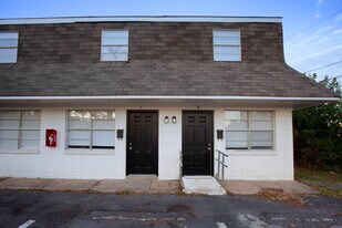 3017 Parkway Dr in North Little Rock, AR - Building Photo