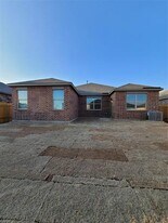 313 Zimmet Dr in Anna, TX - Building Photo