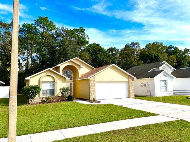 property at 2917 Autumn Run Ct