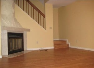 22100 Edgewater in Novi, MI - Building Photo - Building Photo