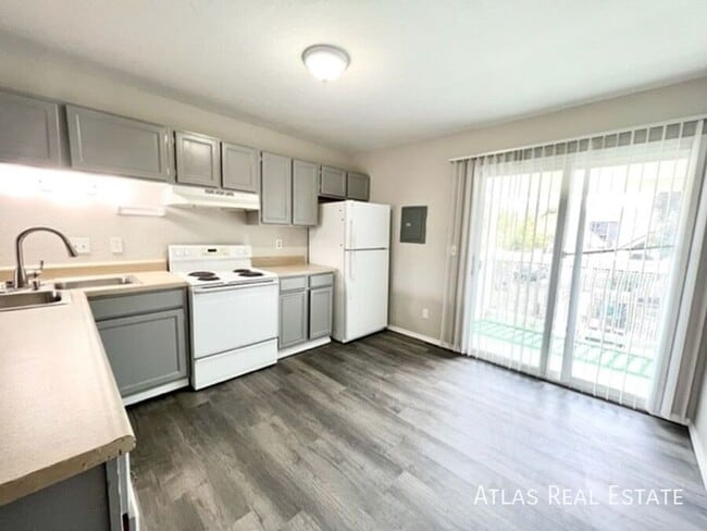property at 1177 Mazatlan Cir