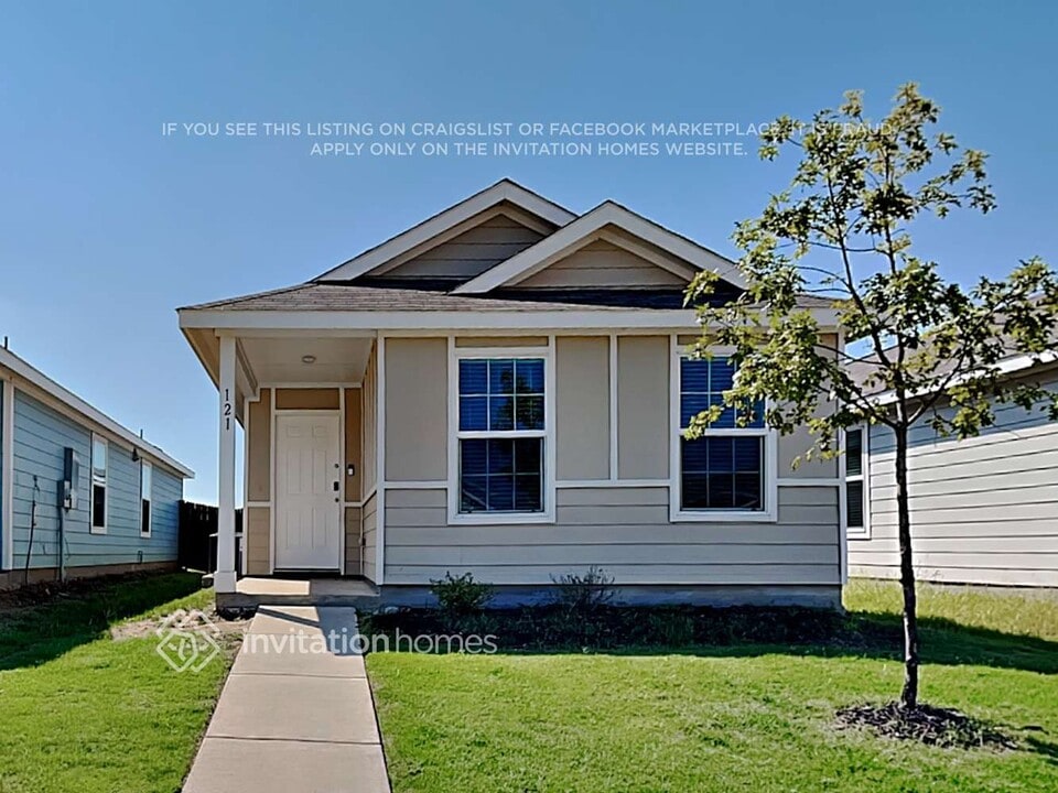 121 Br Vlg Wy in Princeton, TX - Building Photo