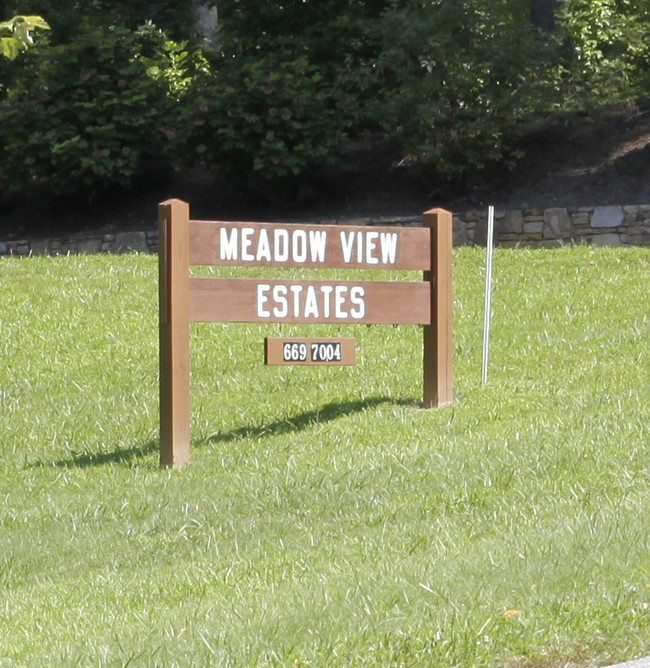 Meadowview Estates in Black Mountain, NC - Building Photo - Building Photo