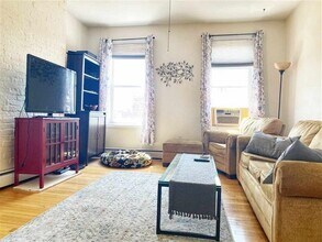 200 Wayne St in Jersey City, NJ - Building Photo - Building Photo
