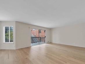 2476 Sutter St in San Francisco, CA - Building Photo - Building Photo